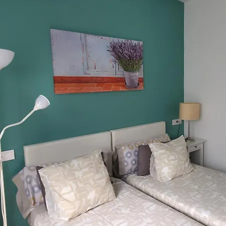 With Terrace Vecindario (Gran Canaria)